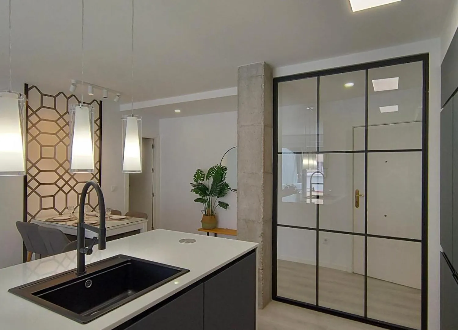 Apartment Casa Mallen, Con Amplia Terraza, En El Barrio De Nervion Seville